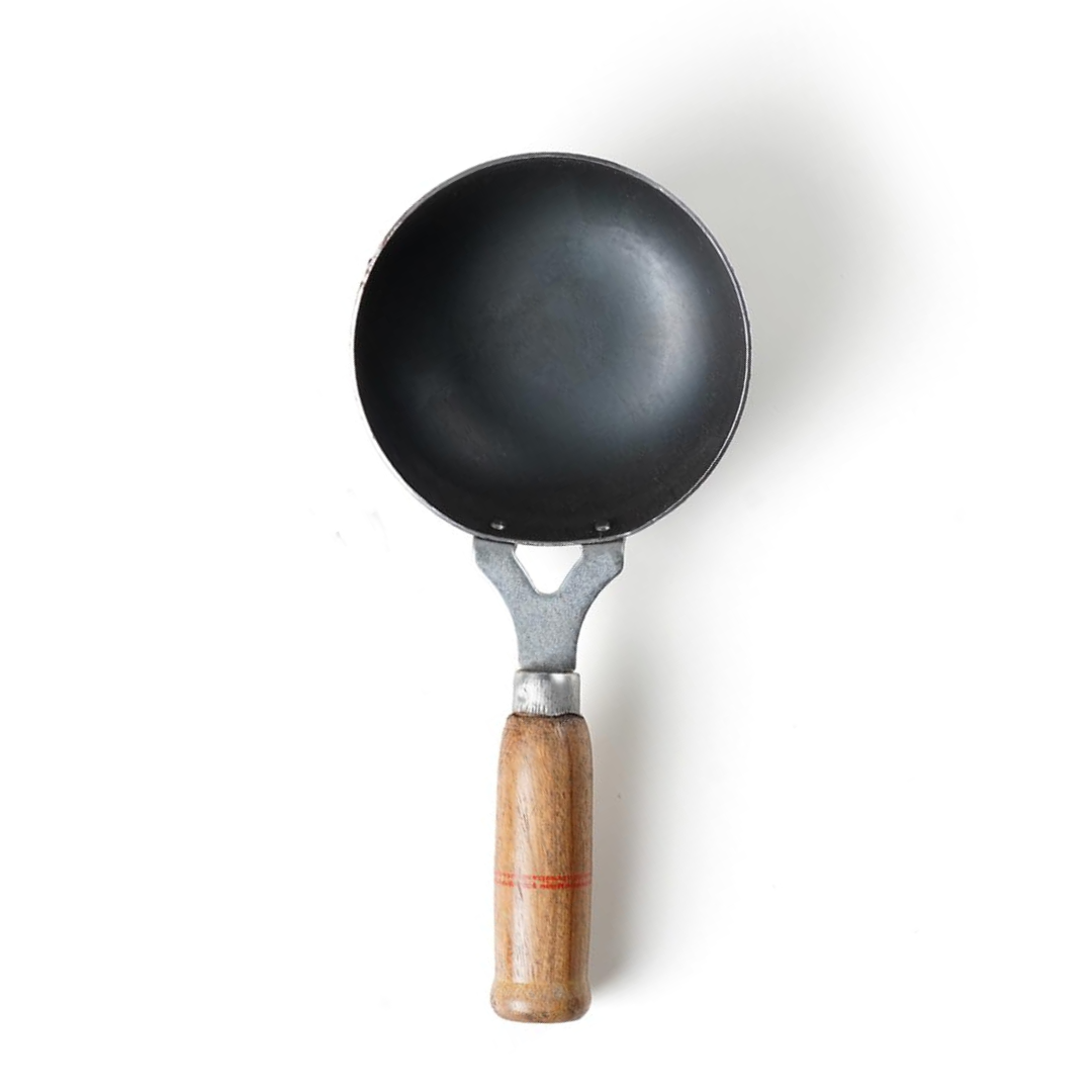 Iron Tadka Pan 100% Natural &amp; Toxin Free with Wooden Handle(5")
