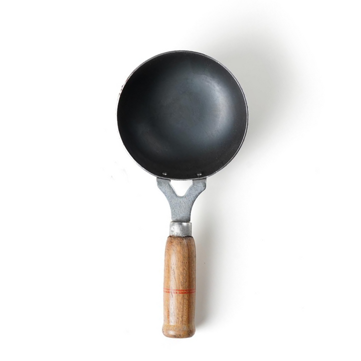 Iron Tadka Pan 100% Natural &amp; Toxin Free with Wooden Handle(5")