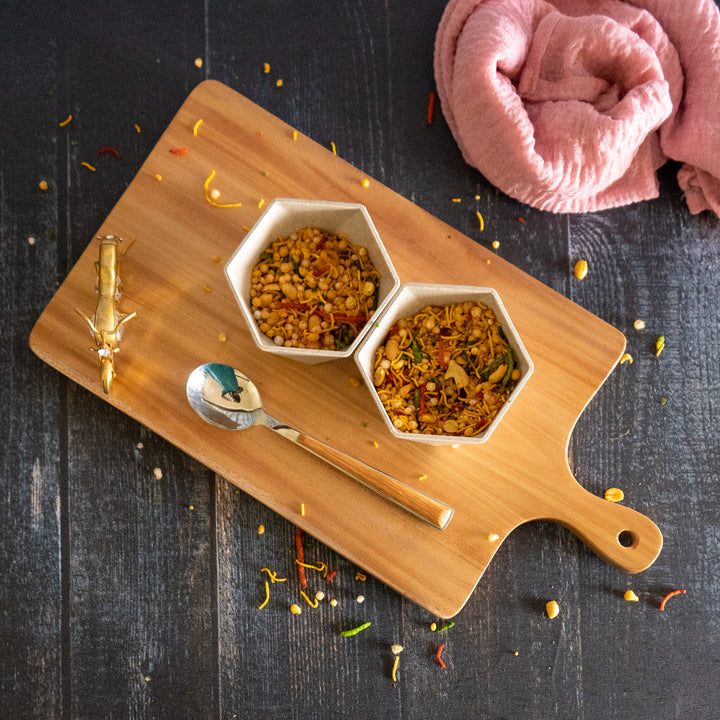 Neem Wood Chopping Board With Handle(Medium)