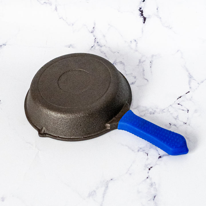 Pre-seasoned Cast Iron Saute/Pan with Silicon Grip(6 inches) freeshipping - fabartistry