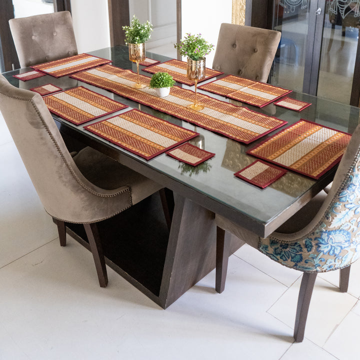 River Grass 13 Pieces Dining Set-1 Runner, 6 table mats and 6 Coasters(Maroon)-Sabai Grass-Fabartistry