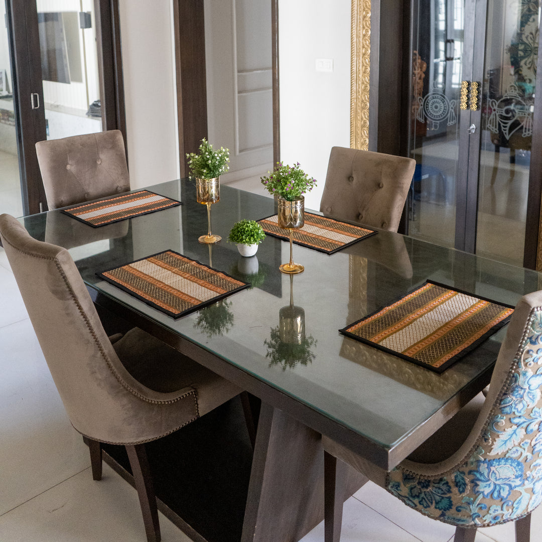 River Grass Table Mats Set of 4(Black)