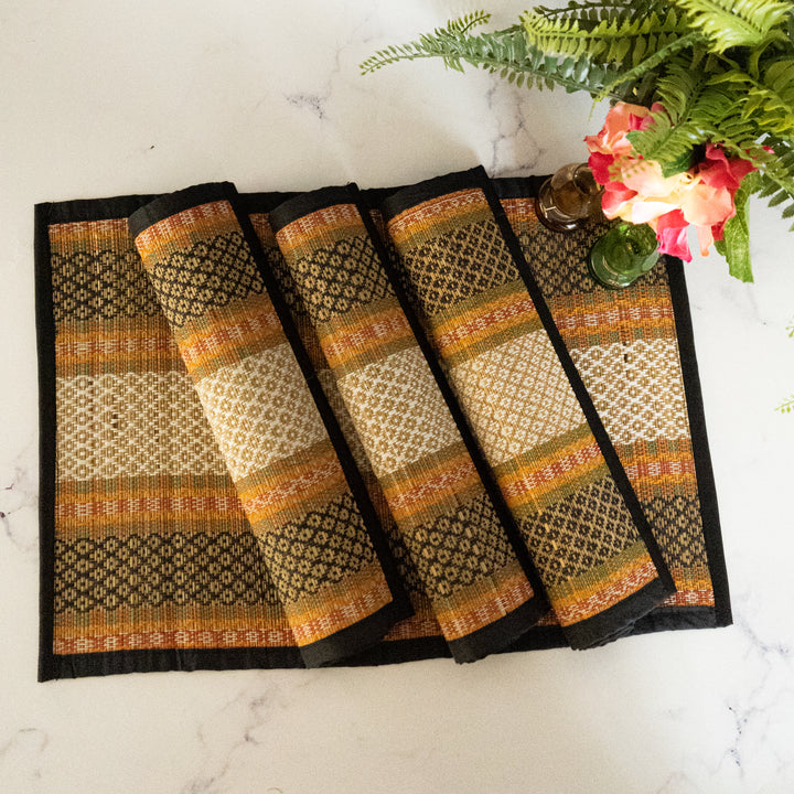 River Grass Table Mats Set of 4(Black)