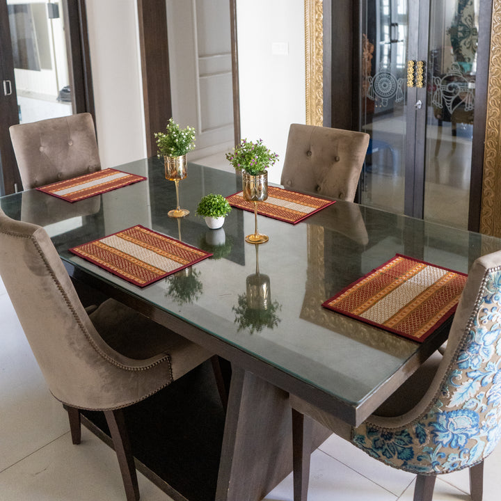 River Grass Table Mats Set of 4 (Maroon)
